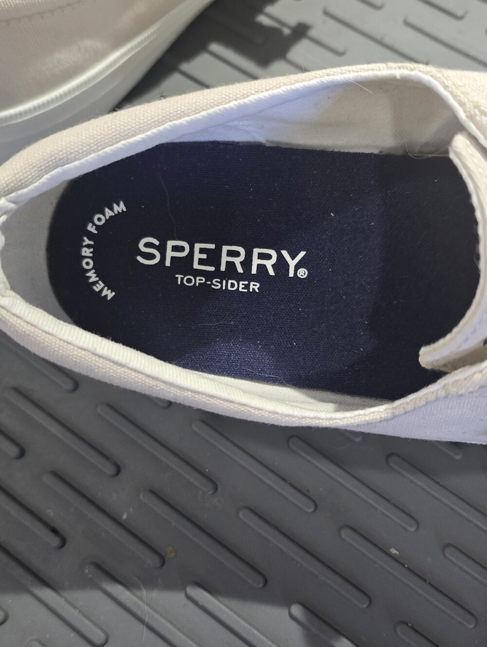Sperry Women's Cream Canvas Boat Shoes with Tan Laces - Picture 4 of 8